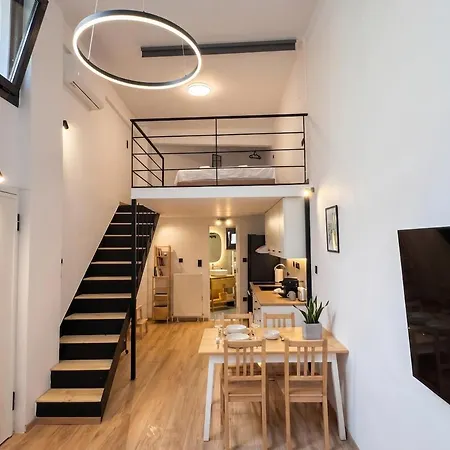Apartment Martiou Urban Metro Loft W Private Entrance 2 Min To Metro