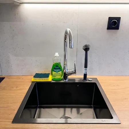 Apartment Martiou Urban Metro Loft W Private Entrance 2 Min To Metro
